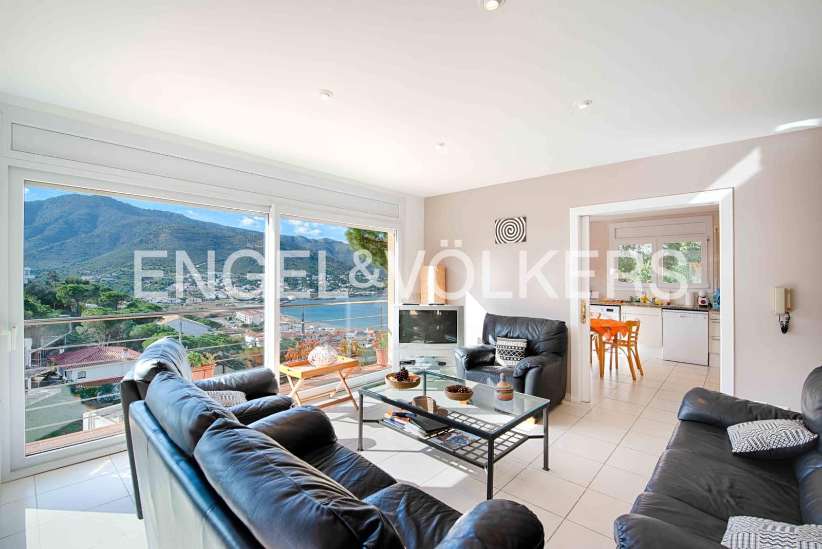 7 chambre Villa/Maison à vendre à El Port de la Selva avec piscine garage - 1 300 000 € (Ref: 9005760)