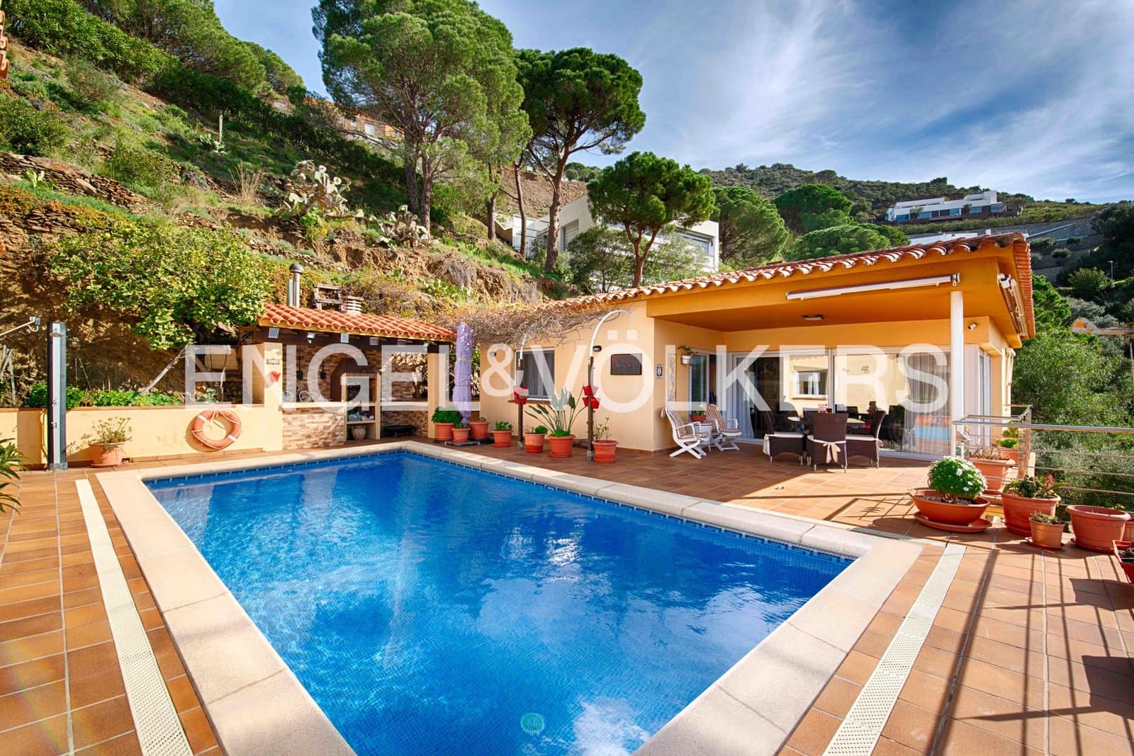 7 chambre Villa/Maison à vendre à El Port de la Selva avec piscine garage - 1 300 000 € (Ref: 9005760)