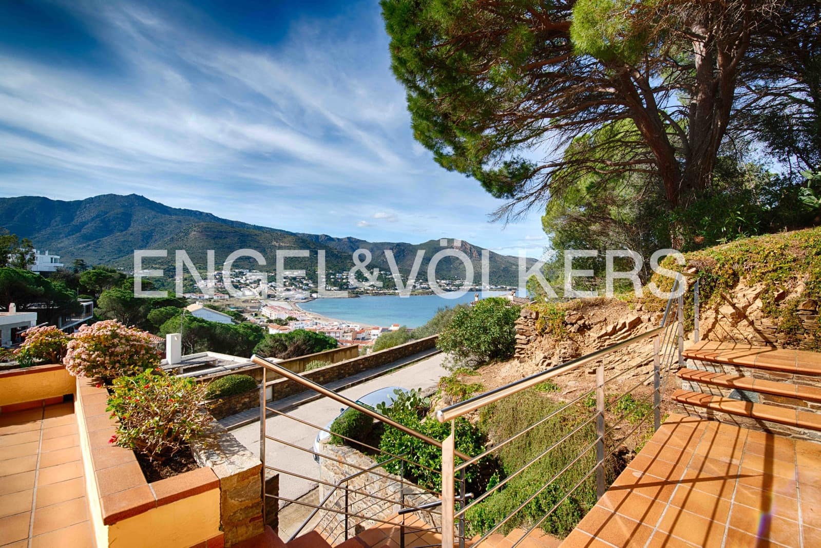 7 chambre Villa/Maison à vendre à El Port de la Selva avec piscine garage - 1 300 000 € (Ref: 9005760)