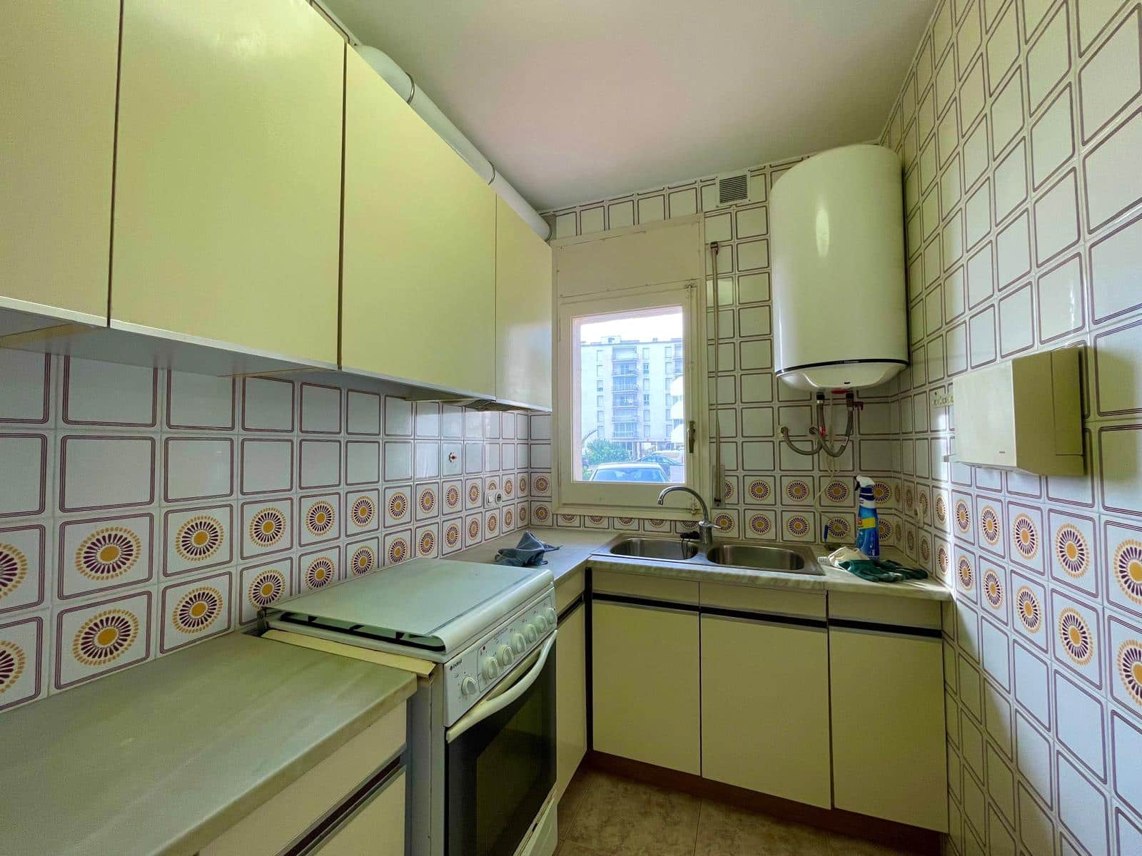 2 Zimmer Apartment zu verkaufen in Roses mit Garage - 235.000 € (Ref: 9005761)