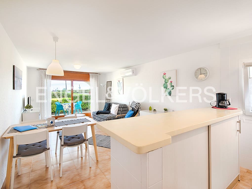 11 soveværelse Finca/Landehus til salg i Empuriabrava med garage - € 2.100.000 (Ref: 9005762)