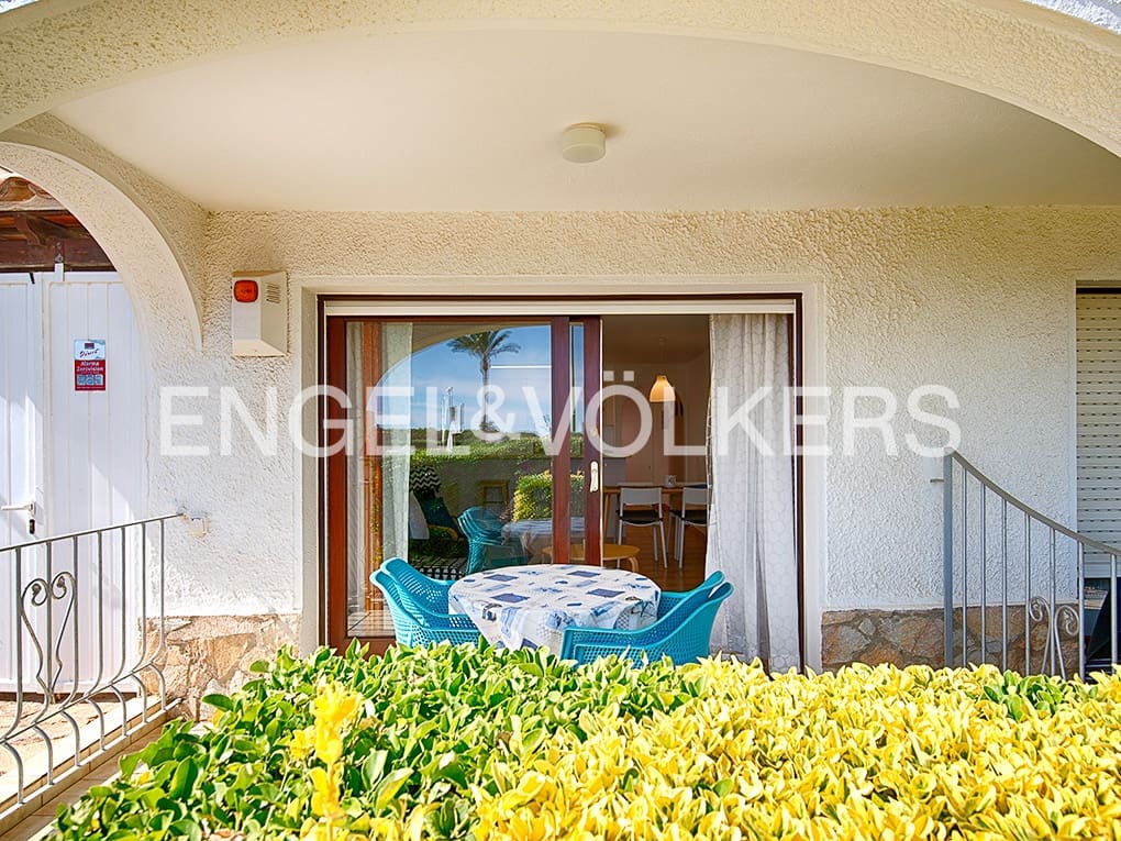 11 soveværelse Finca/Landehus til salg i Empuriabrava med garage - € 2.100.000 (Ref: 9005762)