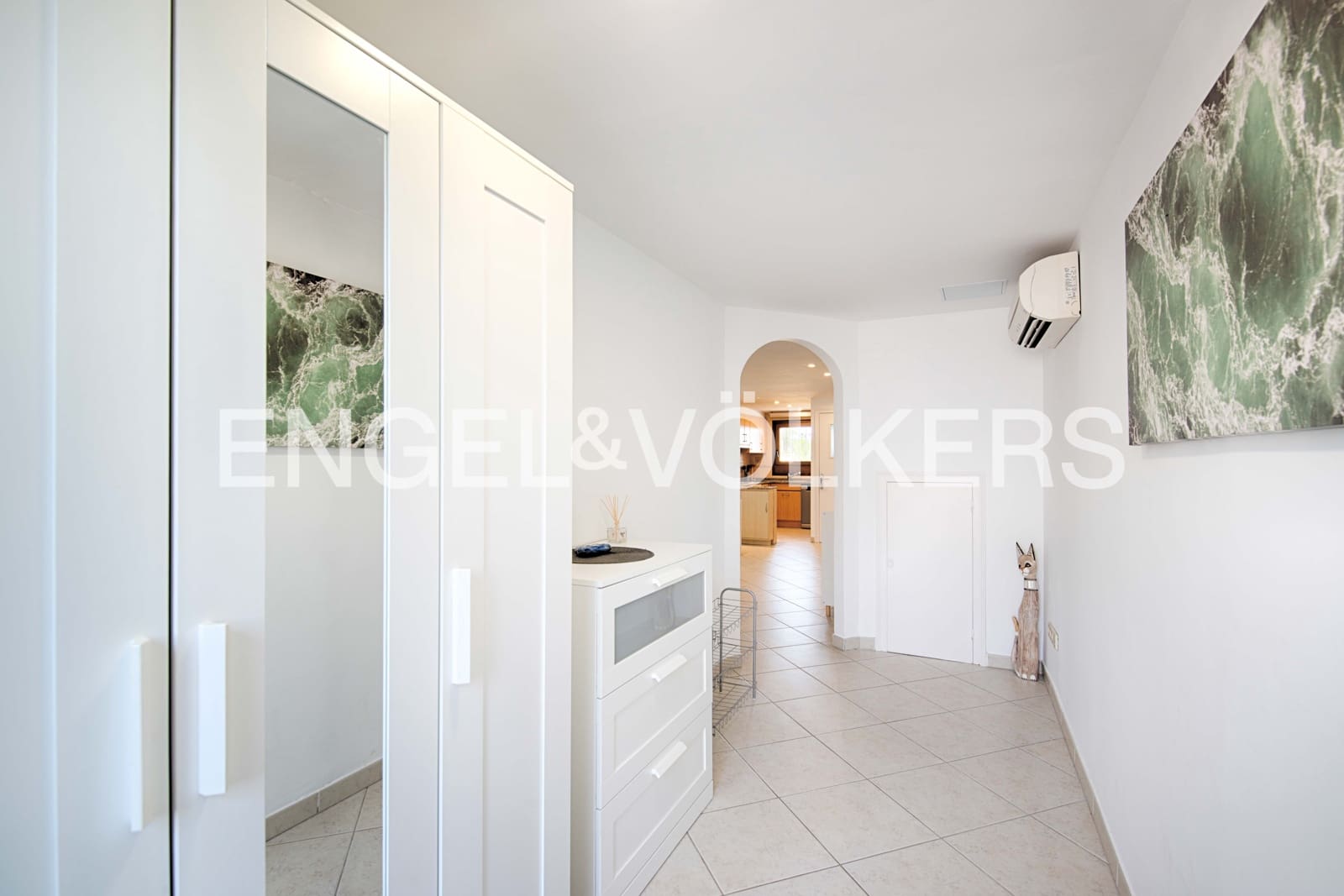 11 soveværelse Finca/Landehus til salg i Empuriabrava med garage - € 2.100.000 (Ref: 9005762)