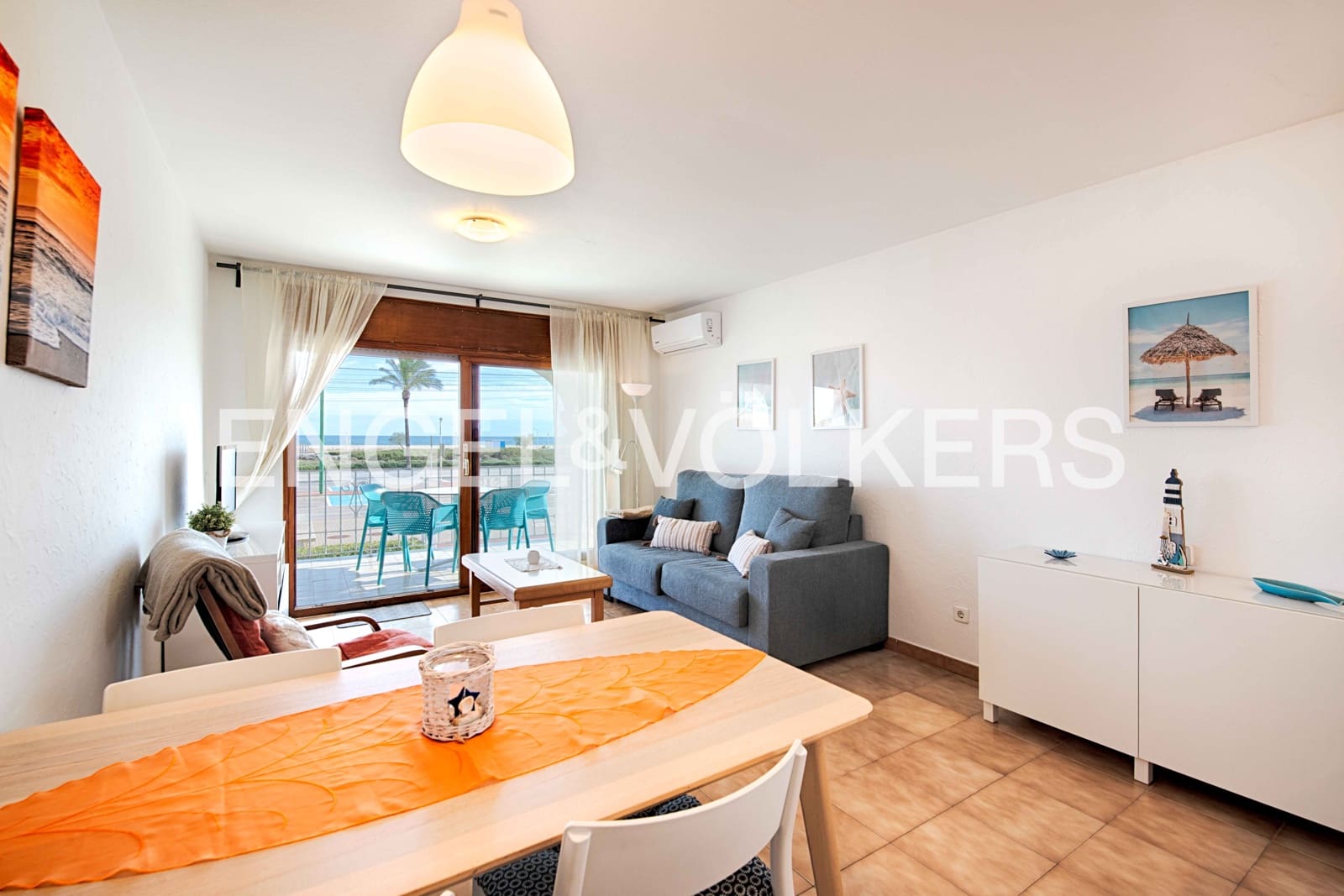 11 soveværelse Finca/Landehus til salg i Empuriabrava med garage - € 2.100.000 (Ref: 9005762)