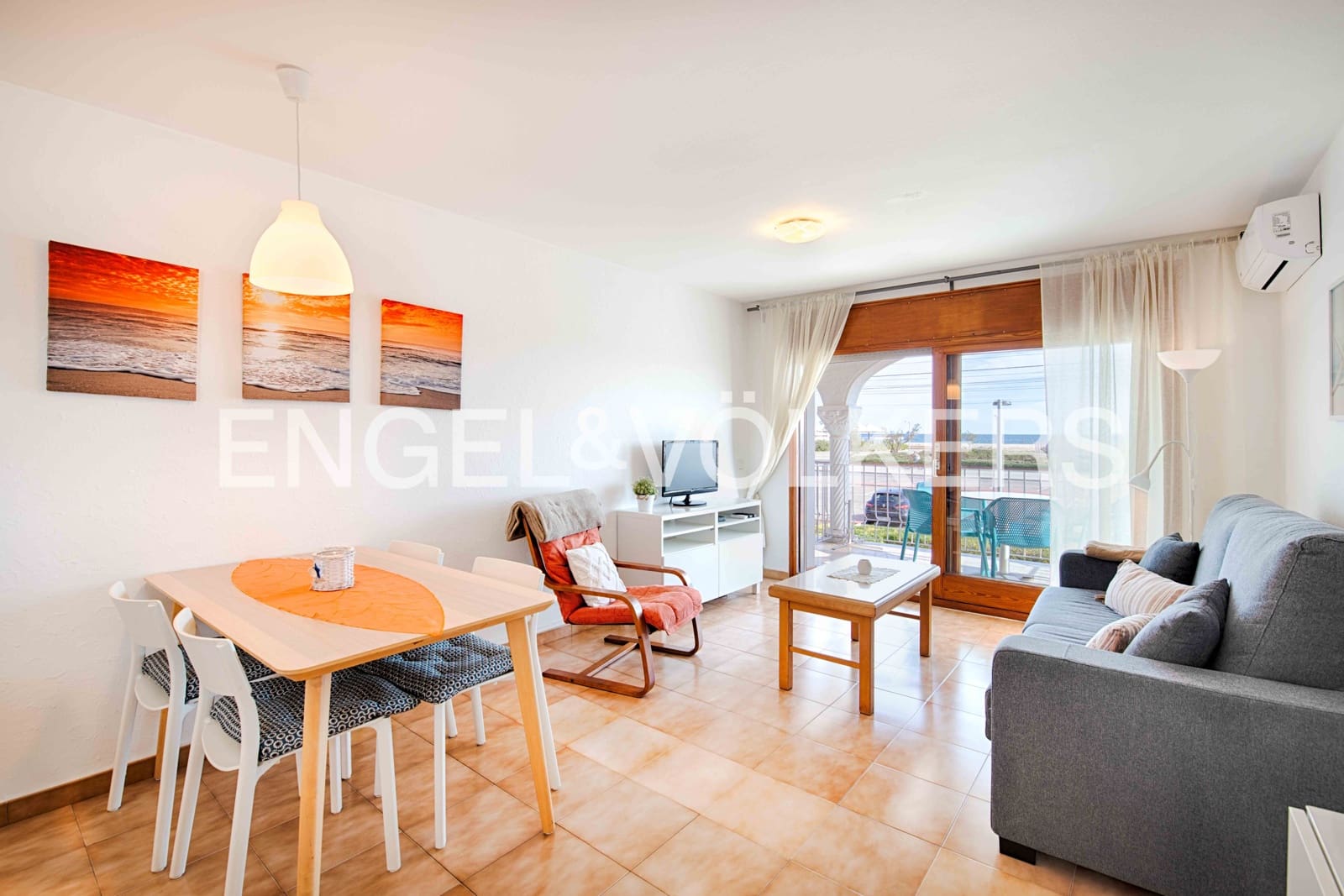 11 soveværelse Finca/Landehus til salg i Empuriabrava med garage - € 2.100.000 (Ref: 9005762)