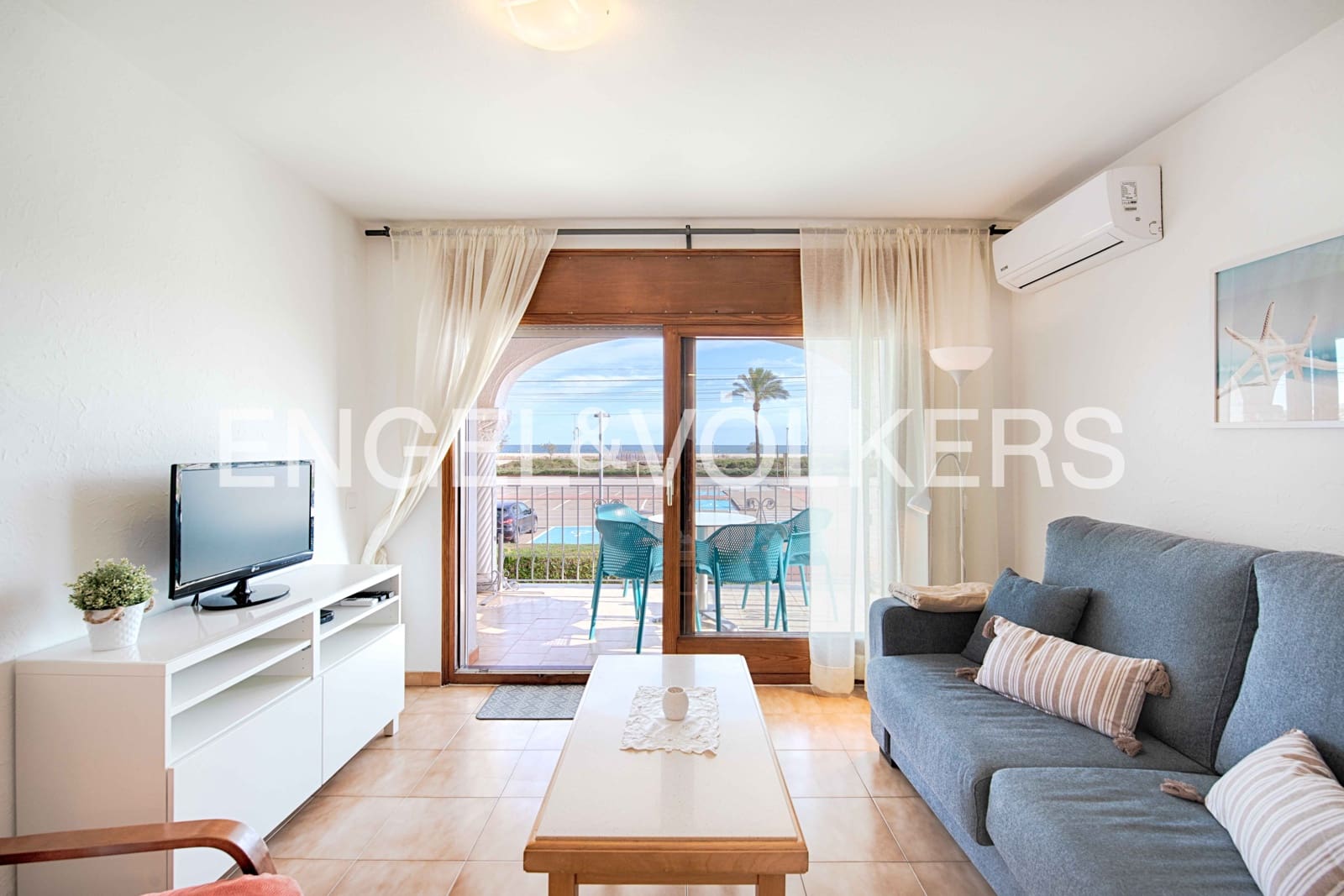 11 soveværelse Finca/Landehus til salg i Empuriabrava med garage - € 2.100.000 (Ref: 9005762)