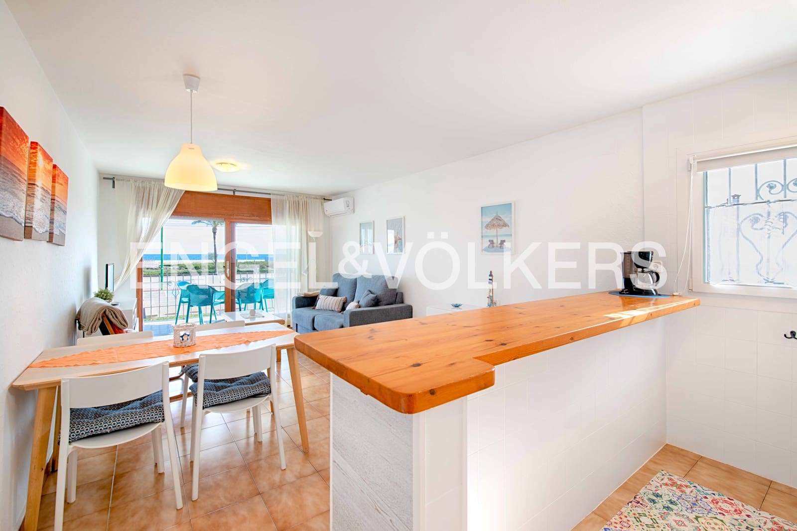 11 soveværelse Finca/Landehus til salg i Empuriabrava med garage - € 2.100.000 (Ref: 9005762)