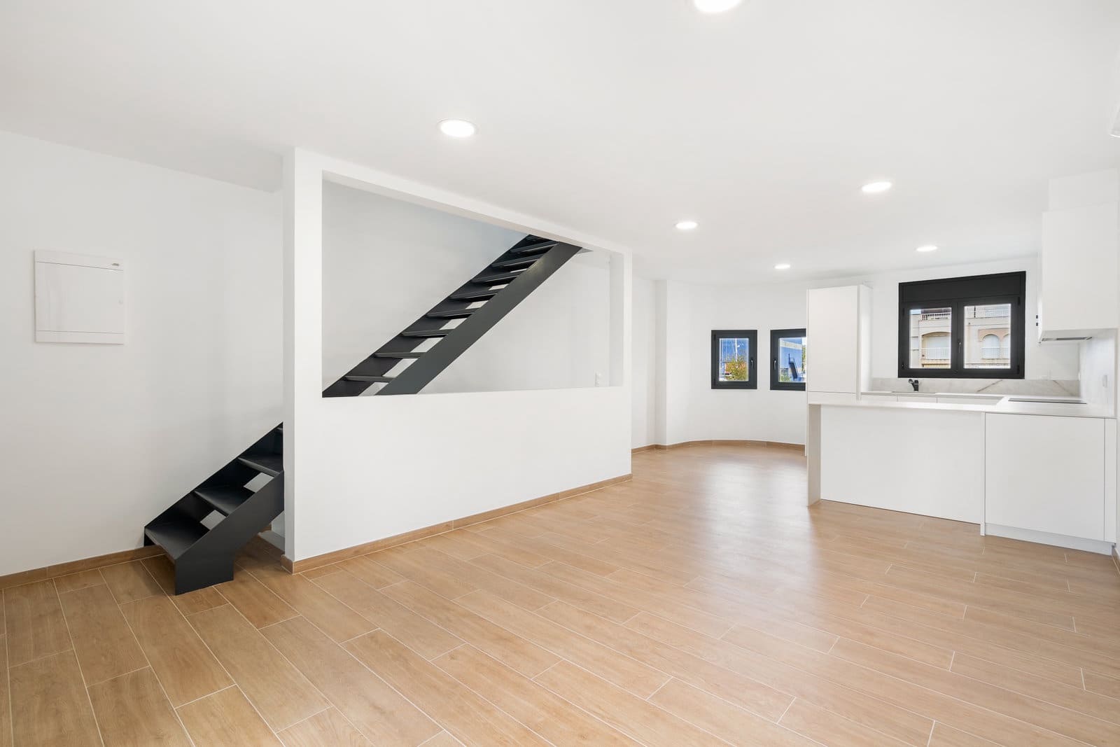 3 sovrum Radhus till salu i Empuriabrava med garage - 599 000 € (Ref: 9005767)