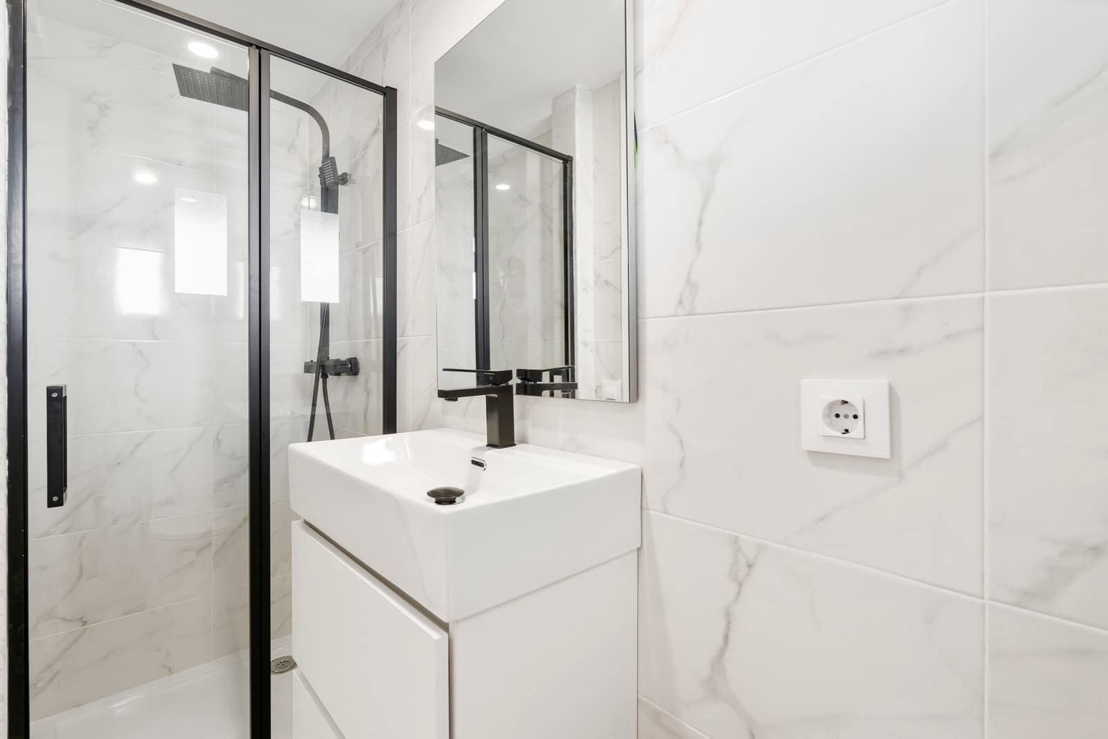 3 sovrum Radhus till salu i Empuriabrava med garage - 599 000 € (Ref: 9005767)