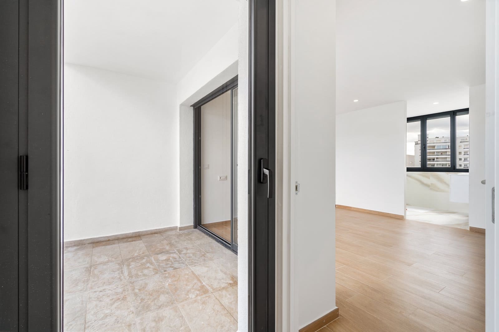 3 sovrum Radhus till salu i Empuriabrava med garage - 599 000 € (Ref: 9005767)