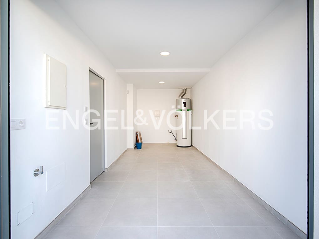 2 soveværelse Rækkehus til salg i Empuriabrava med garage - € 299.000 (Ref: 9005771)