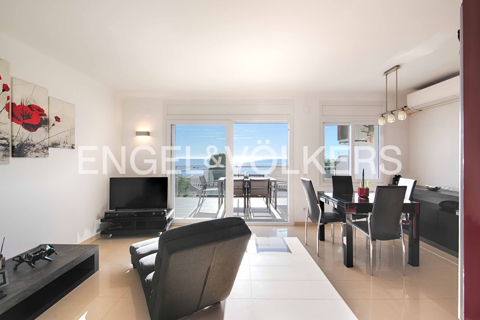 2 soveværelse Lejlighed til salg i Roses med garage - € 395.000 (Ref: 9005772)