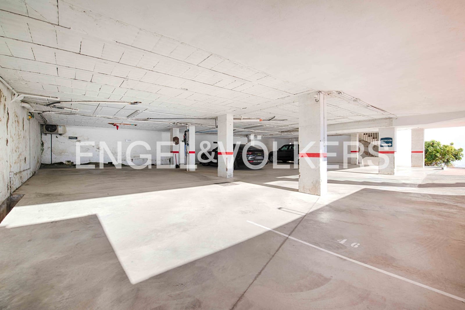 2 soveværelse Lejlighed til salg i Roses med garage - € 395.000 (Ref: 9005772)