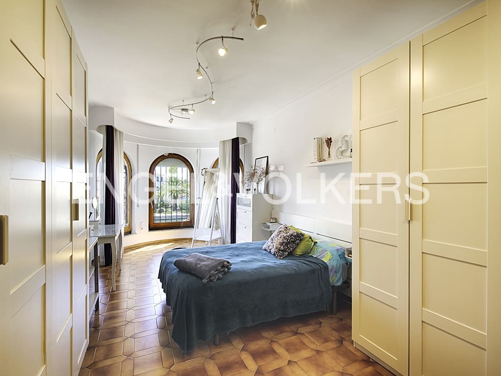 5 soveværelse Villa til salg i Empuriabrava med swimmingpool garage - € 2.250.000 (Ref: 9005774)