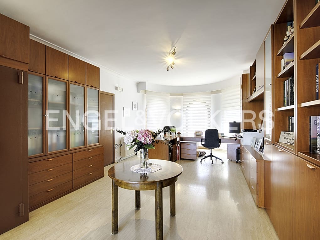 5 soveværelse Villa til salg i Empuriabrava med swimmingpool garage - € 2.250.000 (Ref: 9005774)