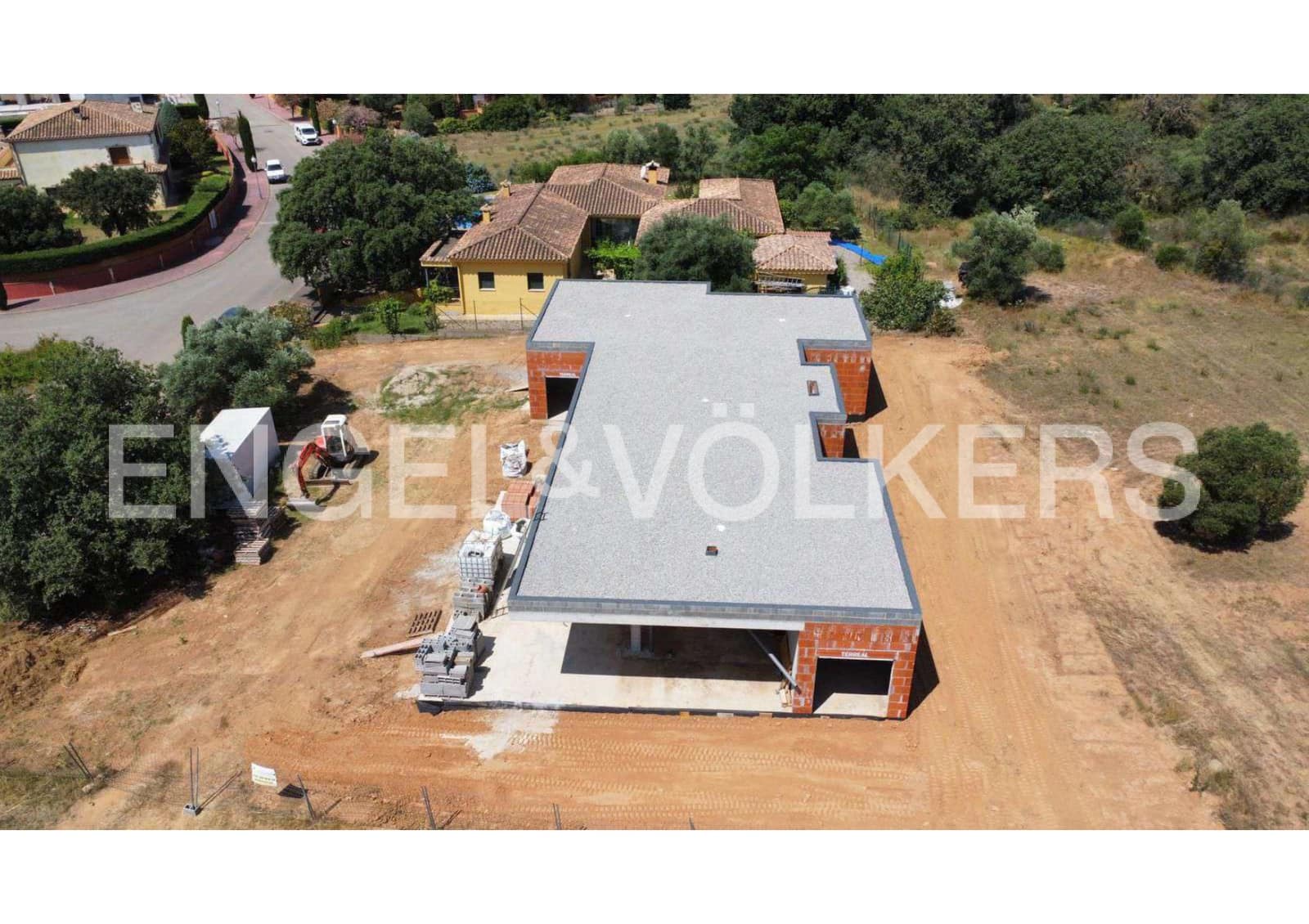 4 soveværelse Villa til salg i Peralada med swimmingpool garage - € 1.300.000 (Ref: 9005778)