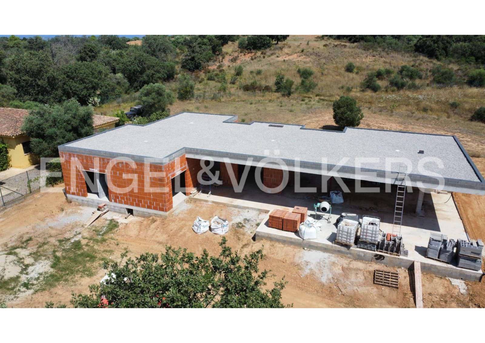 4 soveværelse Villa til salg i Peralada med swimmingpool garage - € 1.300.000 (Ref: 9005778)