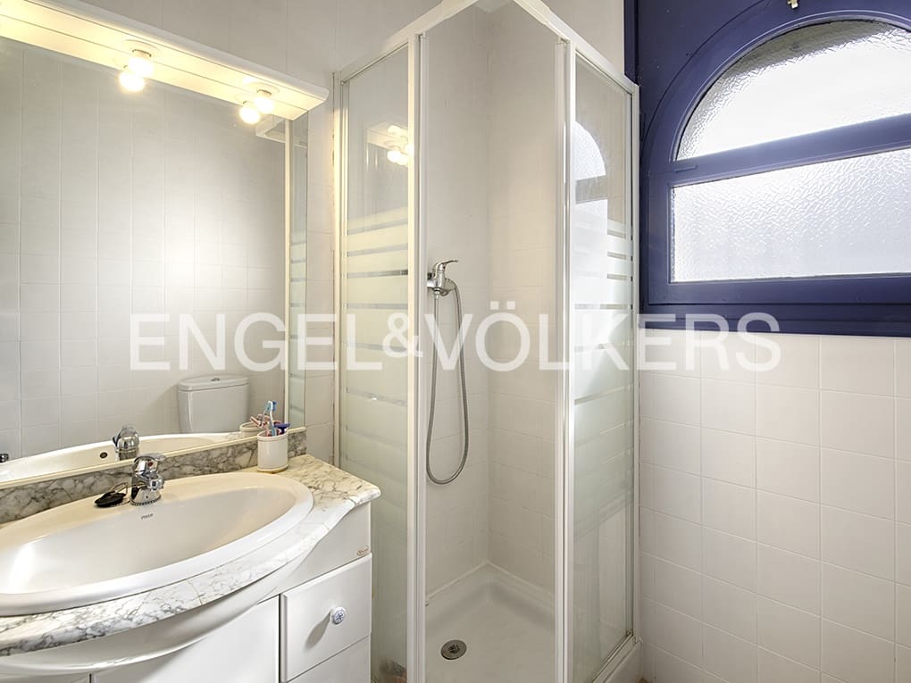 3 soveværelse Rækkehus til salg i Empuriabrava med garage - € 375.000 (Ref: 9005779)