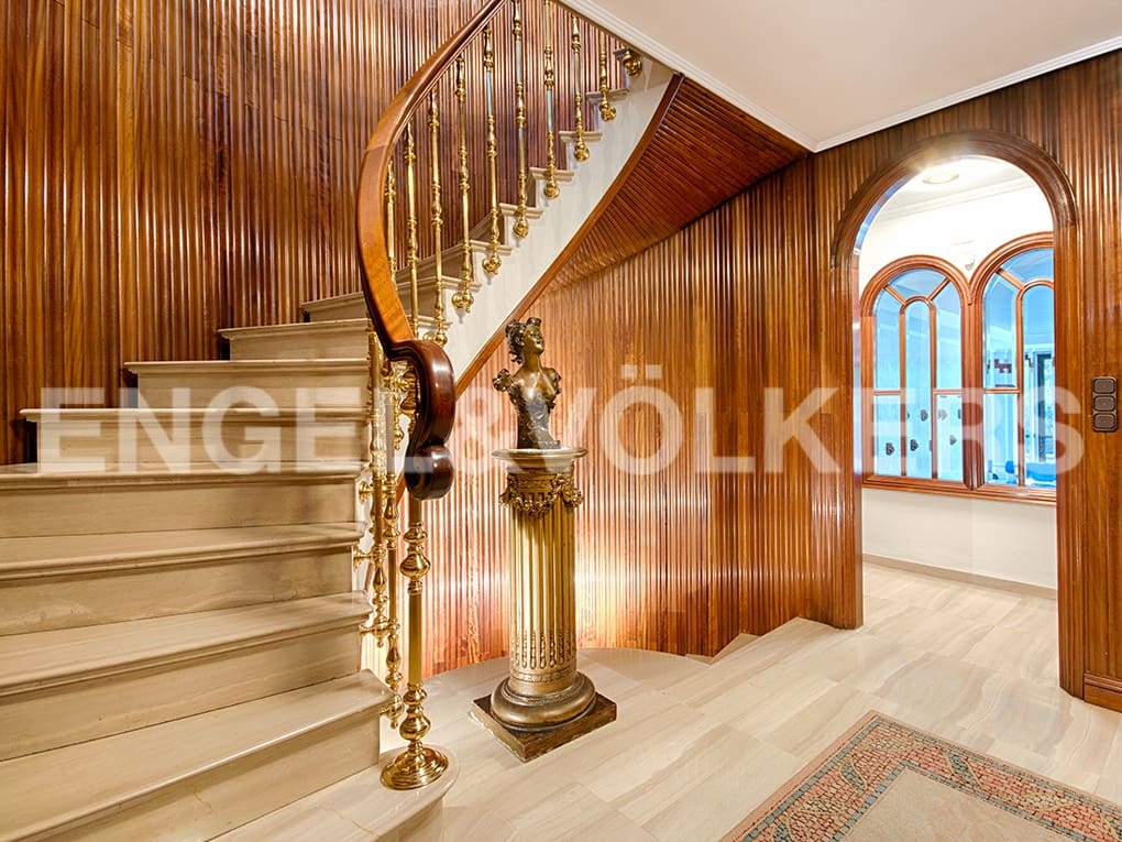 3 soveværelse Rækkehus til salg i Figueres med swimmingpool garage - € 1.200.000 (Ref: 9005783)