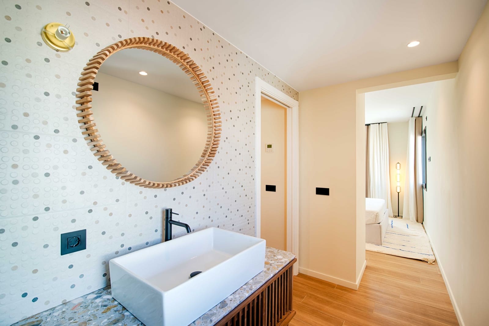 4 soverom Villa til salgs i Empuriabrava med svømmebasseng garasje - € 1 450 000 (Ref: 9005785)