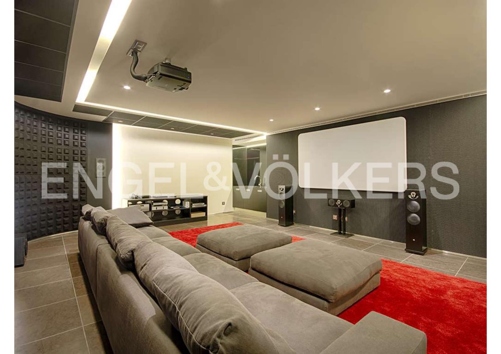 5 soveværelse Villa til salg i Peralada med swimmingpool garage - € 3.450.000 (Ref: 9005786)