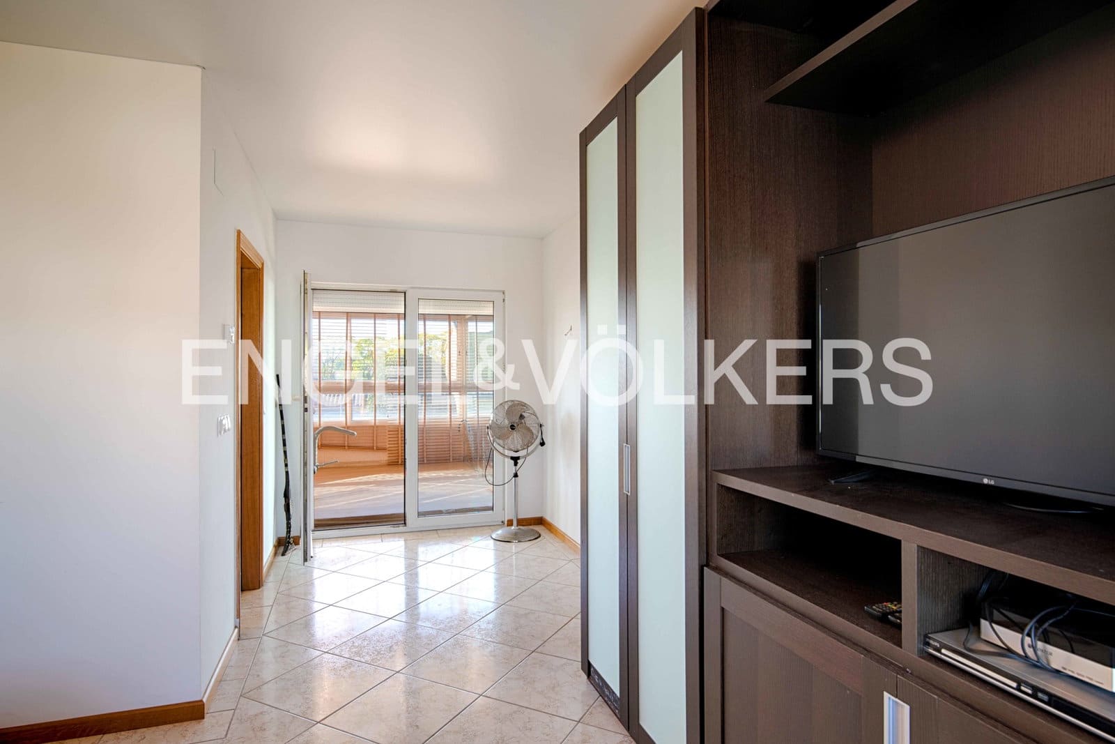 4 slaapkamer Villa te koop in Empuriabrava met zwembad garage - € 670.000 (Ref: 9005787)
