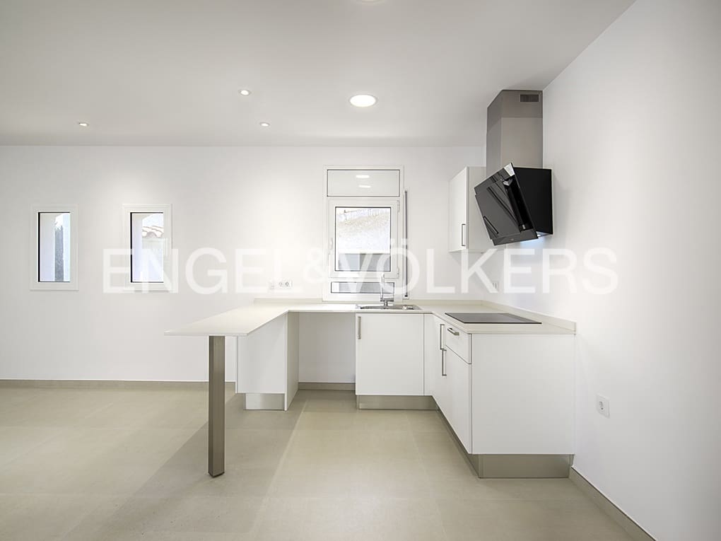 3 makuuhuone Huvila myytävänä paikassa Empuriabrava mukana uima-altaan 
autotalli - 1 039 000 € (Ref: 9005788)