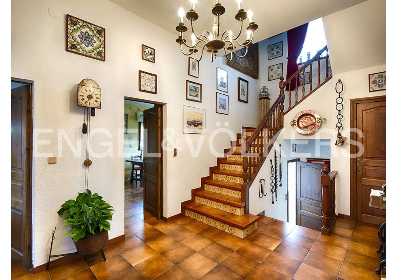 5 soveværelse Finca/Landehus til salg i Darnius med garage - € 895.000 (Ref: 9005790)