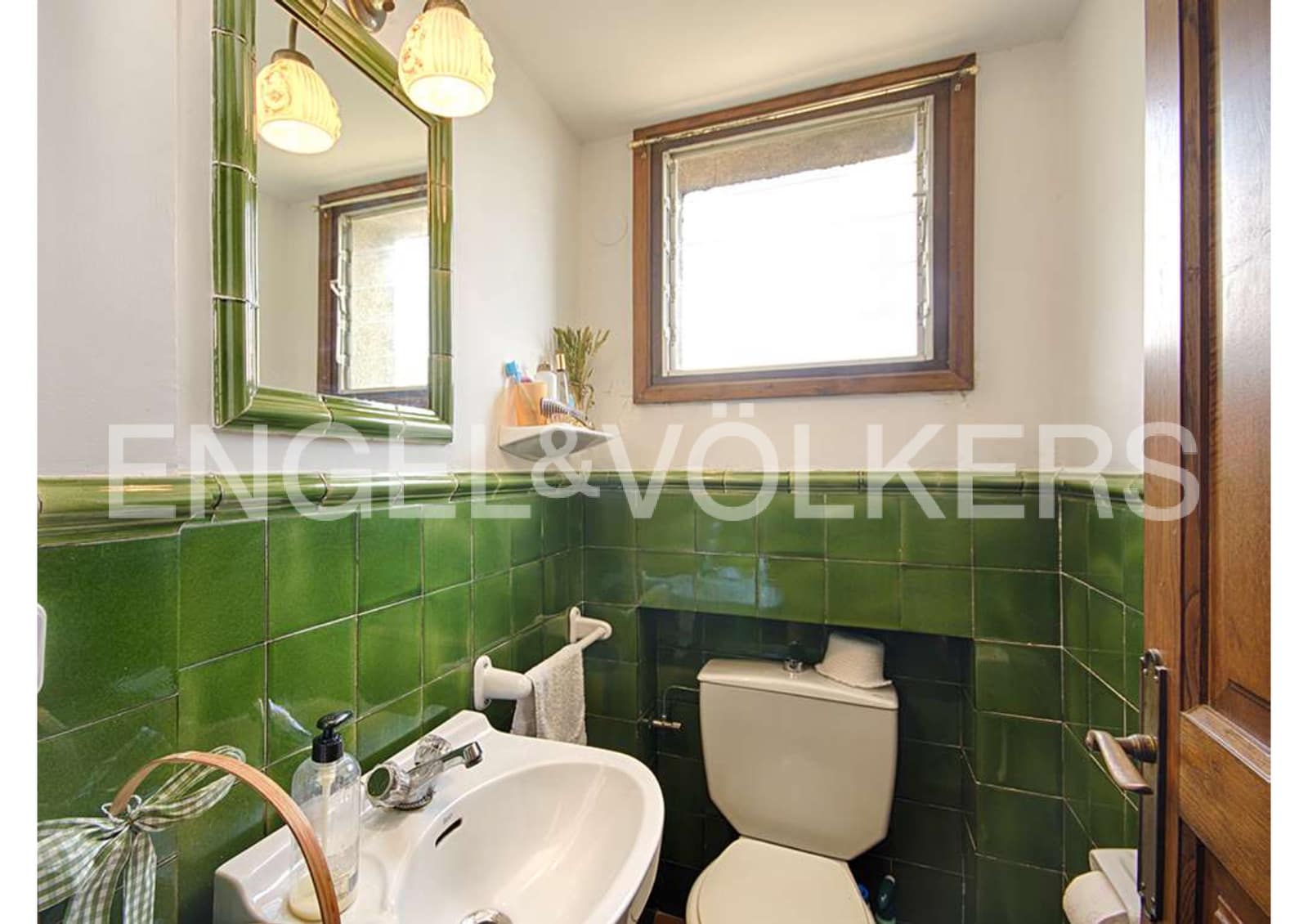 5 soveværelse Finca/Landehus til salg i Darnius med garage - € 895.000 (Ref: 9005790)