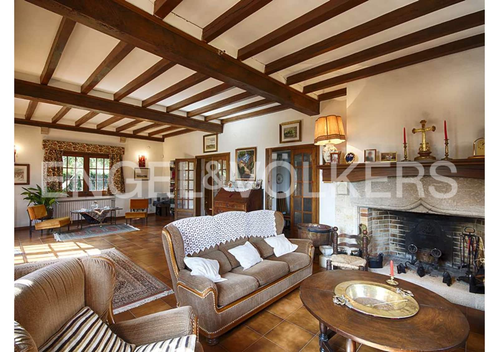 5 soveværelse Finca/Landehus til salg i Darnius med garage - € 895.000 (Ref: 9005790)