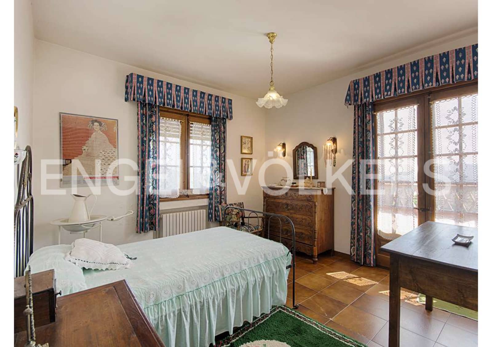 5 soveværelse Finca/Landehus til salg i Darnius med garage - € 895.000 (Ref: 9005790)