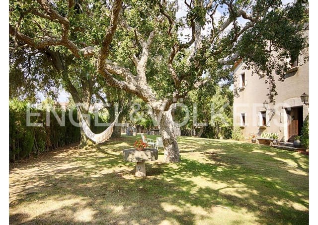 5 sovrum Finca/Hus på landet till salu i Darnius med garage - 895 000 € (Ref: 9005790)