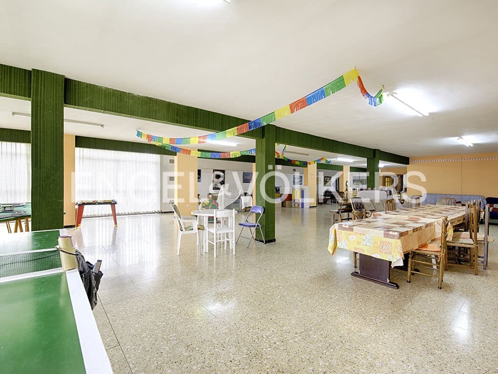3 quarto Comercial para venda em Vilamalla com garagem - 550 000 € (Ref: 9005792)