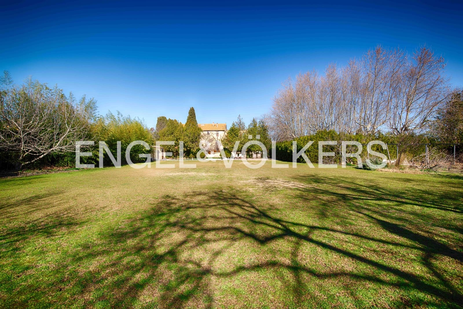 10 sypialnia Finka/Dom wiejski na sprzedaż w Borrassa z basenem garażem - 3 000 000 € (Ref: 9005798)