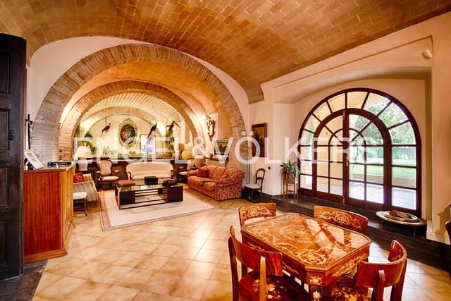 10 bedroom Finca/Country House for sale in Borrassà with pool garage - € 3,000,000 (Ref: 9005798)