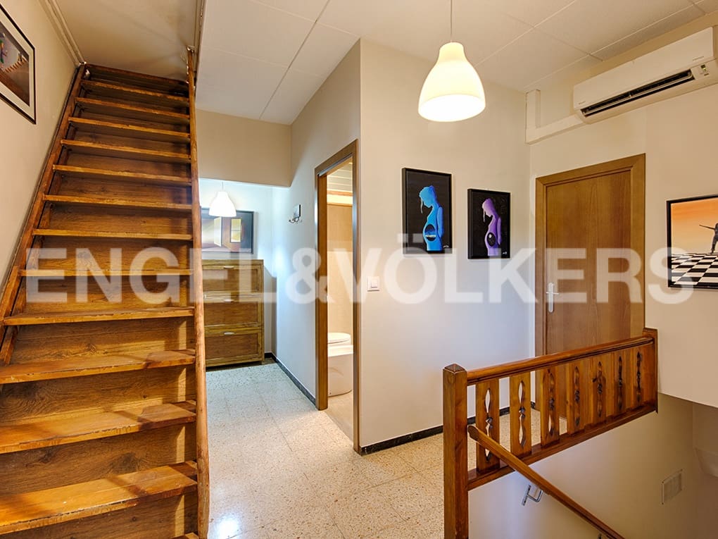 3 soveværelse Byhus til salg i Peralada med garage - € 370.000 (Ref: 9005800)