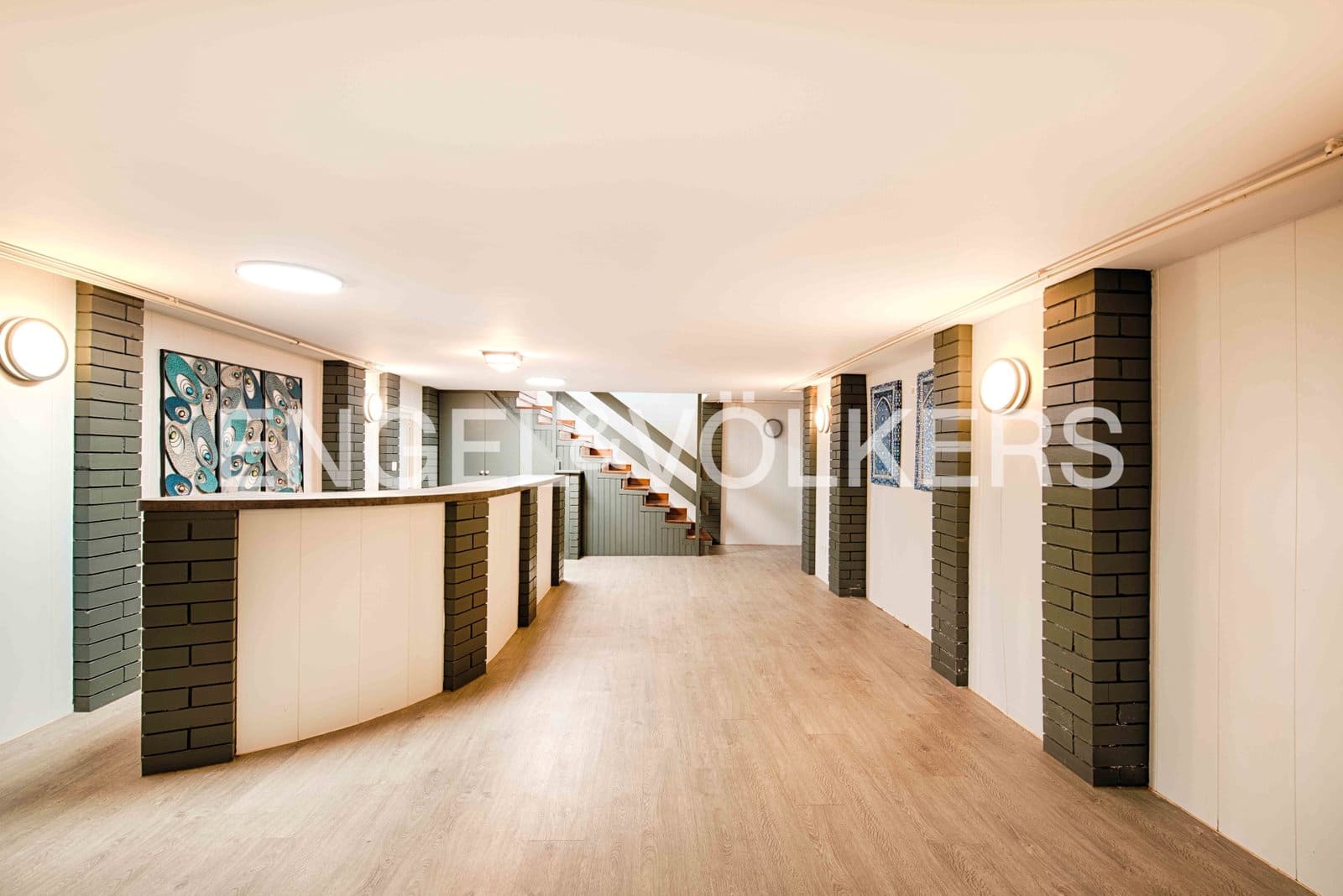 4 sovrum Villa till salu i Empuriabrava med pool garage - 995 000 € (Ref: 9005803)