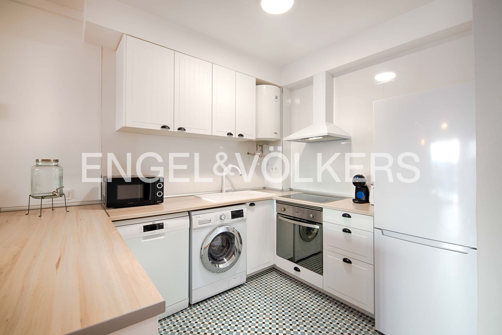 2 soverom Leilighet til salgs i Empuriabrava med svømmebasseng garasje - € 259 000 (Ref: 9005804)