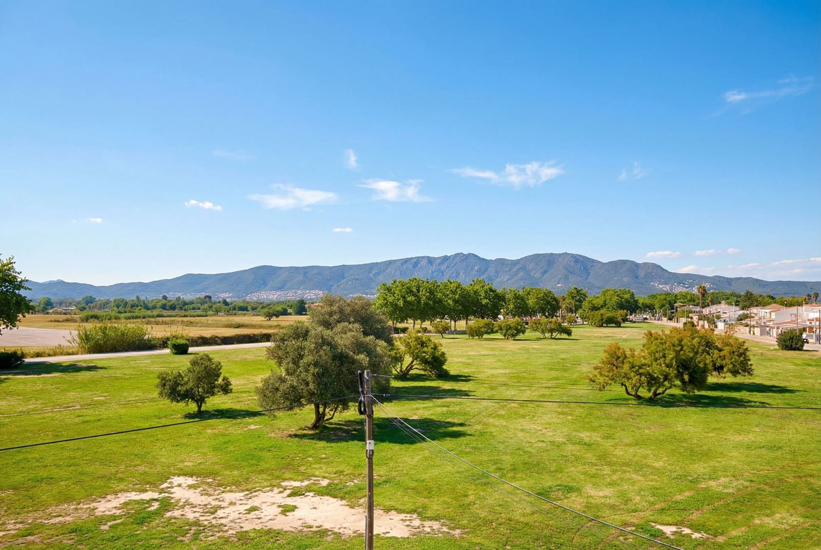 2 soverom Leilighet til salgs i Empuriabrava med svømmebasseng garasje - € 259 000 (Ref: 9005804)