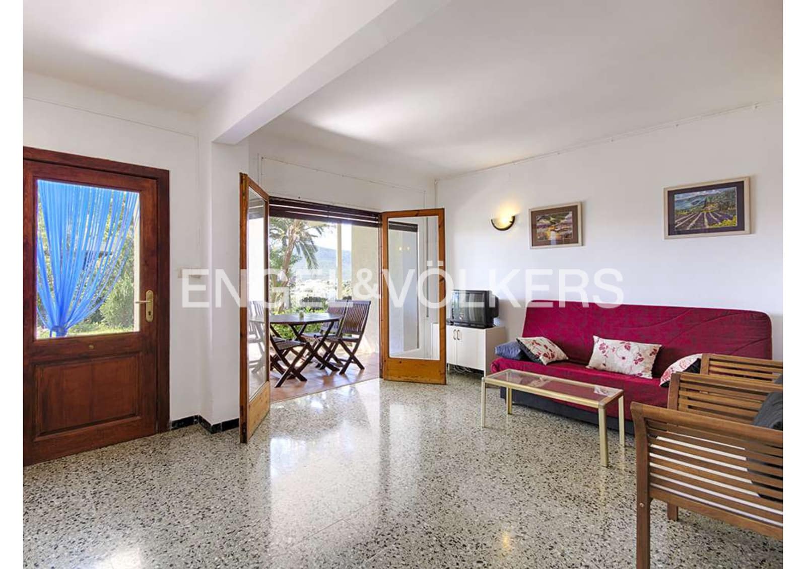 6 makuuhuone Huvila myytävänä paikassa Llanca mukana 
autotalli - 750 000 € (Ref: 9005805)