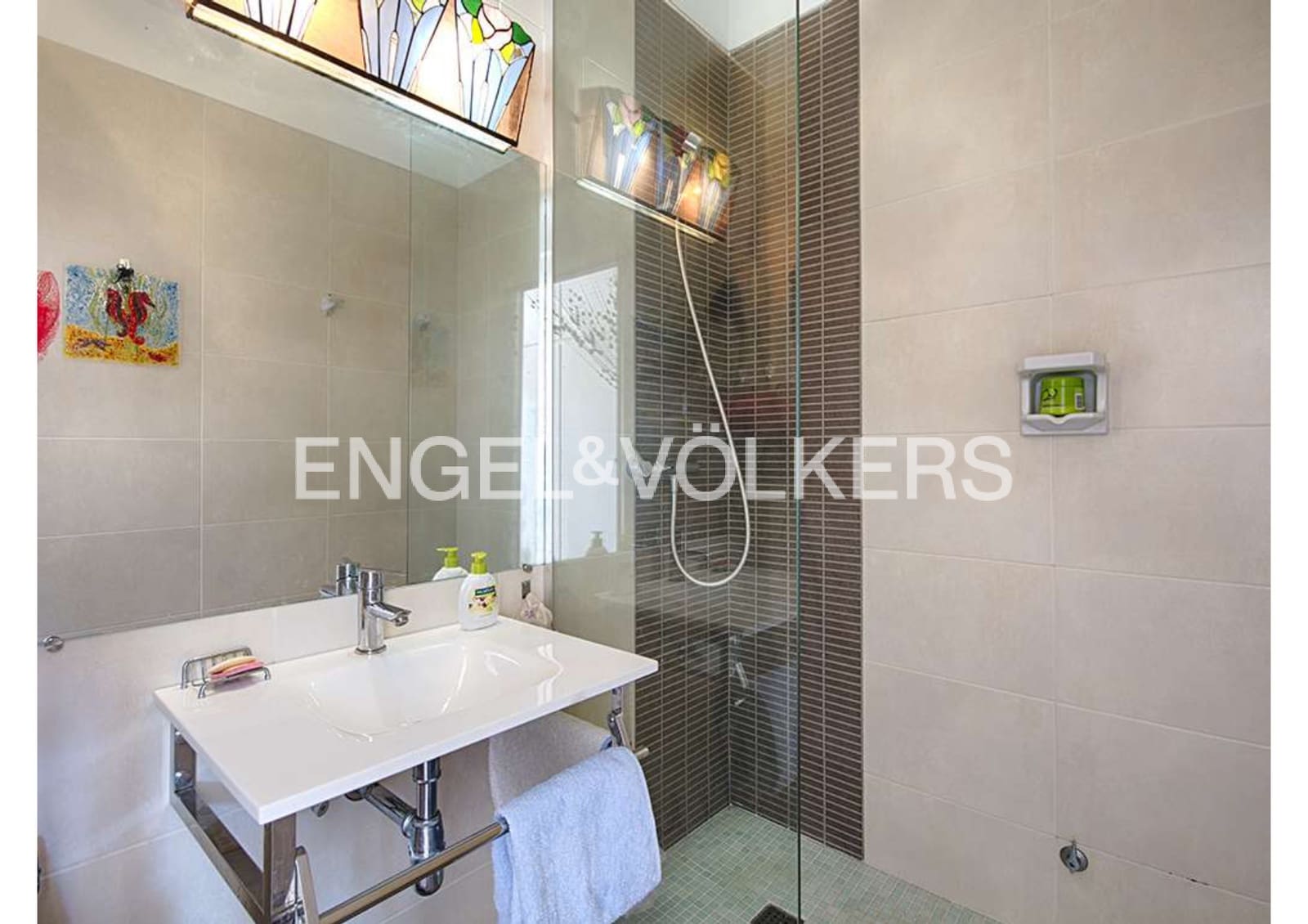 6 makuuhuone Huvila myytävänä paikassa Llanca mukana 
autotalli - 750 000 € (Ref: 9005805)