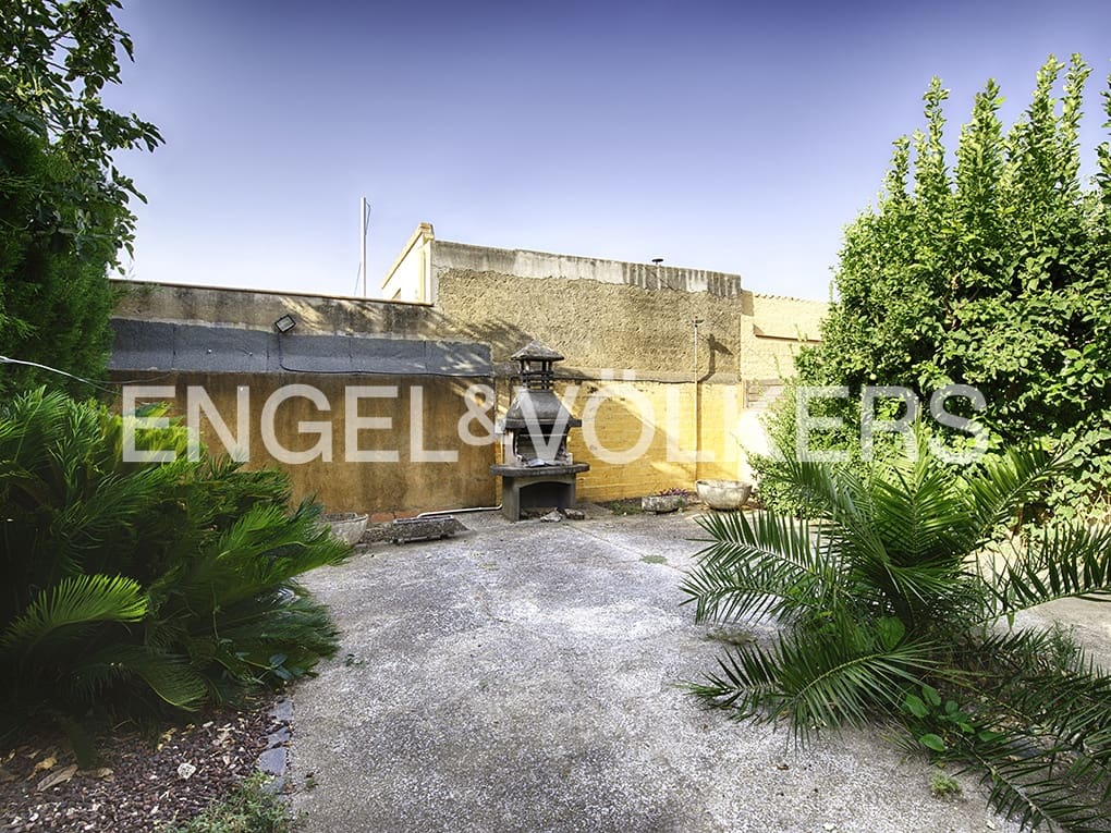 3 soveværelse Villa til salg i Castello d'Empuries med garage - € 499.000 (Ref: 9005806)