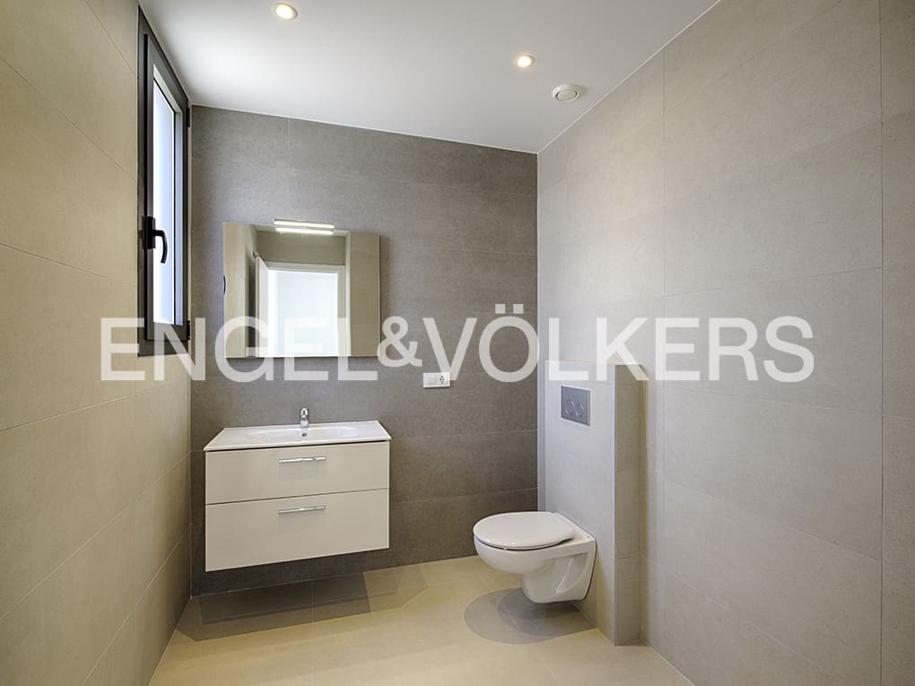 4 soverom Rekkehus til salgs i Empuriabrava med svømmebasseng garasje - € 649 000 (Ref: 9005809)