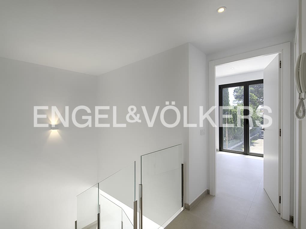 4 soverom Rekkehus til salgs i Empuriabrava med svømmebasseng garasje - € 649 000 (Ref: 9005809)