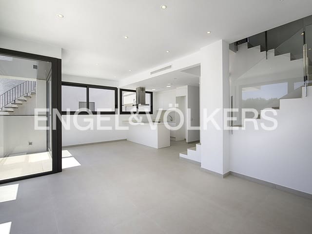 4 Zimmer Reihenhaus zu verkaufen in Empuriabrava, Castelló d'Empúries mit Pool Garage - 635.000 € (Ref: 9005809)