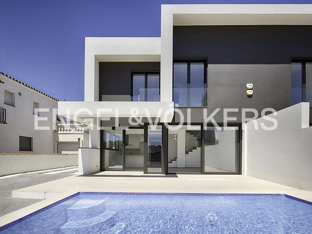 4 Zimmer Reihenhaus zu verkaufen in Empuriabrava, Castelló d'Empúries mit Pool Garage - 635.000 € (Ref: 9005809)