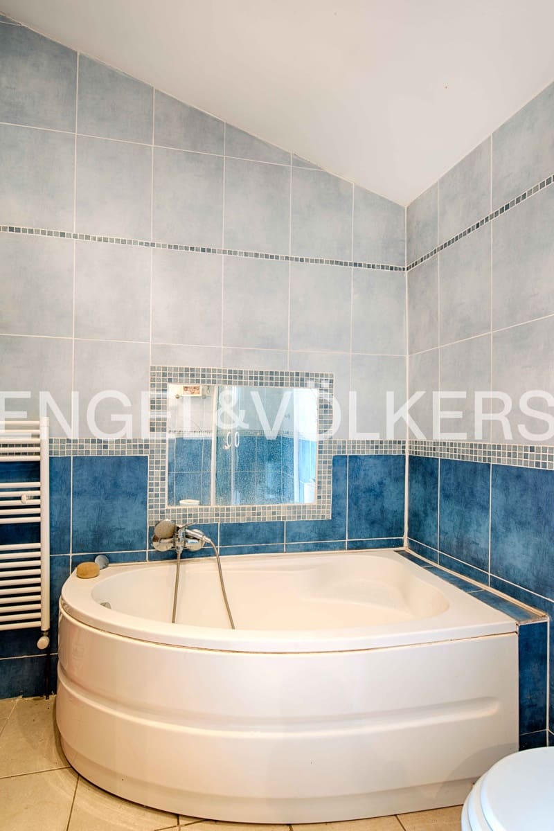 4 soveværelse Byhus til salg i Vilajuiga med swimmingpool - € 355.000 (Ref: 9013501)