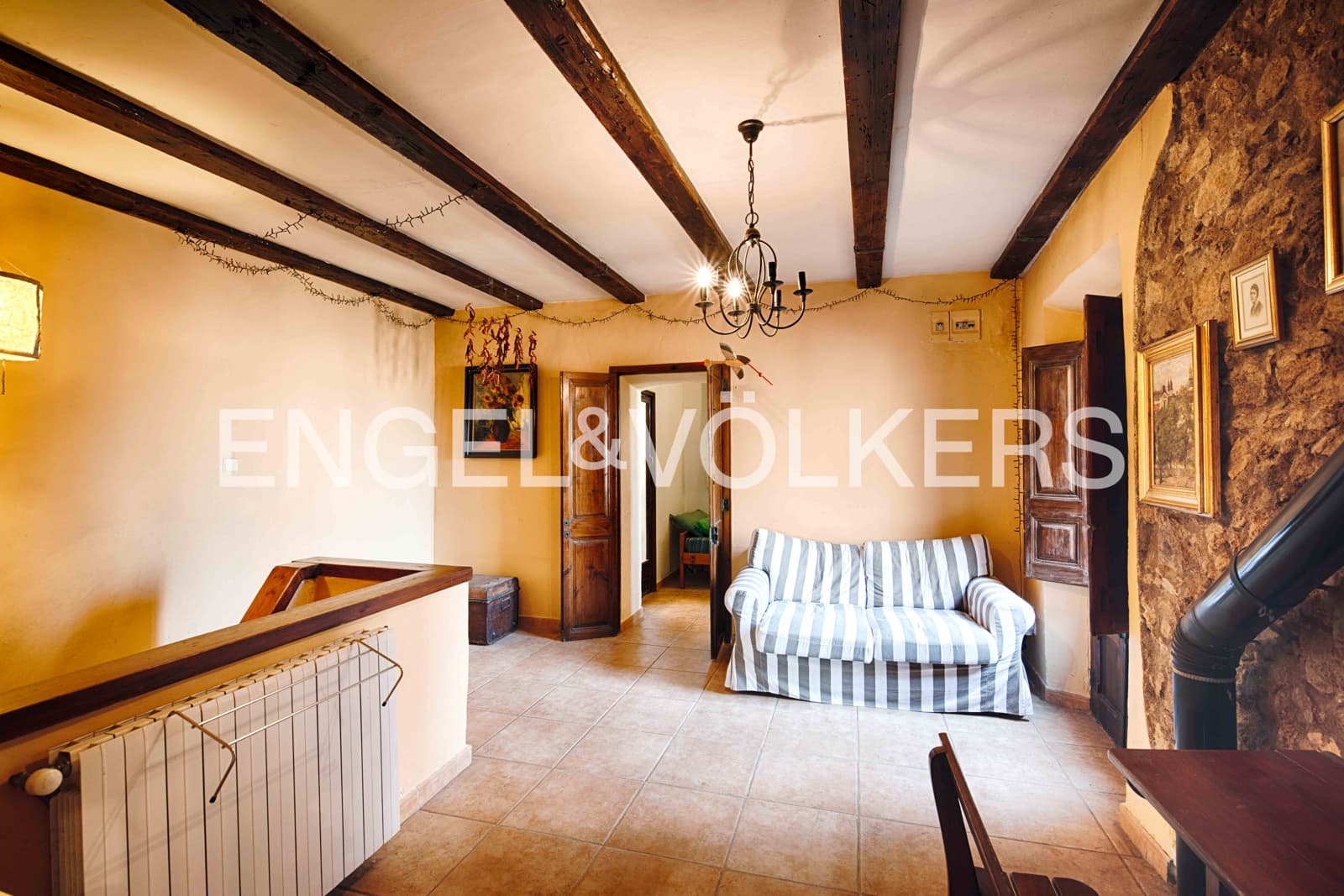 4 soveværelse Byhus til salg i Vilajuiga med swimmingpool - € 355.000 (Ref: 9013501)