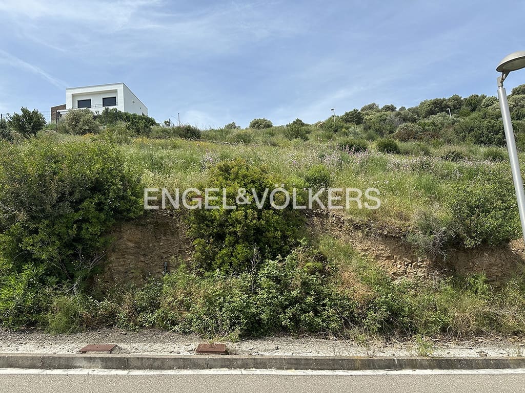 Grunde uden byggetilladelser til salg i El Port de la Selva - € 595.000 (Ref: 9016172)