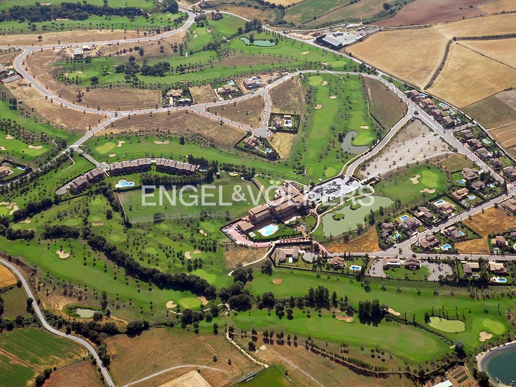 Grunde uden byggetilladelser til salg i Peralada - € 523.770 (Ref: 9033607)